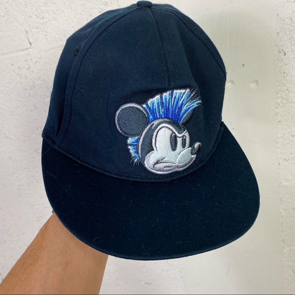 NEW! Disney Park Mickey Mouse Mohawk punk rock black flexfit hat cap Walt Disney